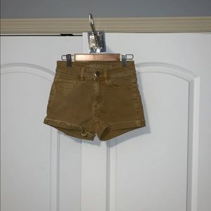 American Eagle Hi-Rise Shortie